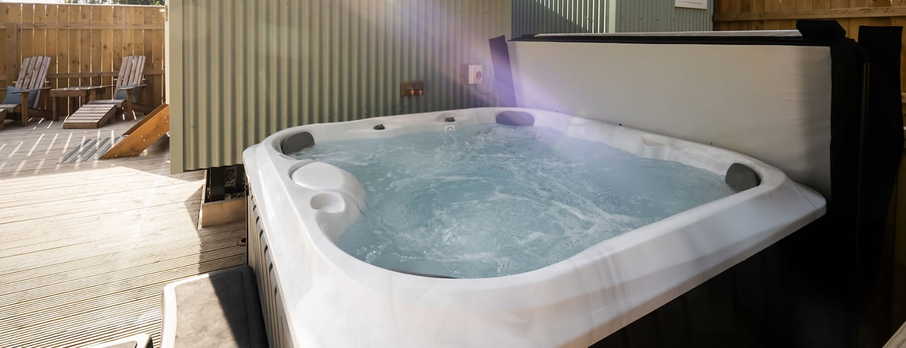 Luxury Saunas and Hot Tubs for your Shepherds Hut
