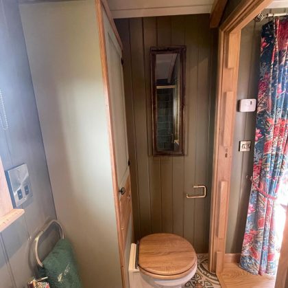 Bespoke Shepherds Hut to buy - Babooshka - 18ft x 8ft - Bathroom