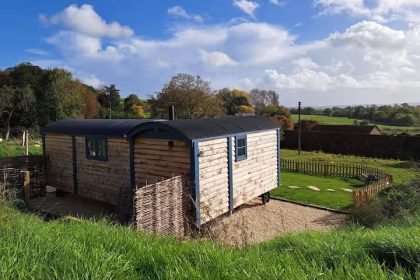 Bespoke Shepherds Hut to Buy - Mill Pond - 18ft x 8ft - Outside