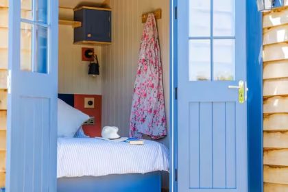 Bespoke Shepherds Hut to Buy - Mill Pond - 18ft x 8ft - Outside