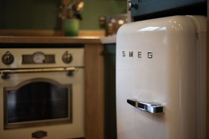 Bespoke Shepherds Hut to Buy - Willow - 18ft x 8ft - Kitchen