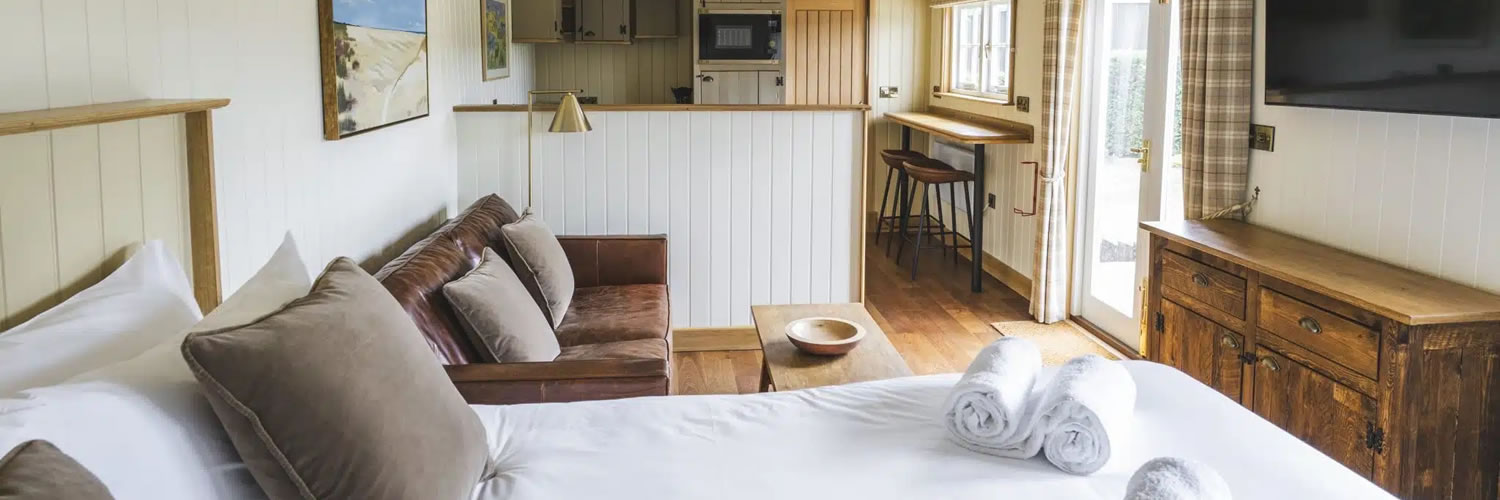 Shepherd Huts for Sale by Lincolnshire Shepherd Huts Ltd